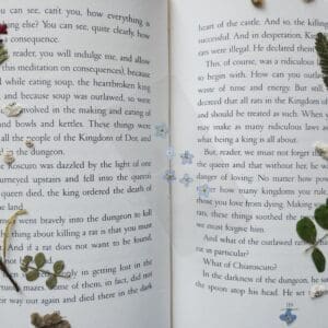 Pressed Forget-Me-Not Flower Bookmark - pressed flower bookmark - Pressed Flowers - Handcrafted Floral Bookmarks - Unique Gift for Readers